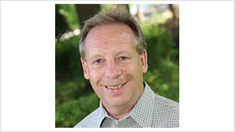 Peter Dumke Peter Dumke